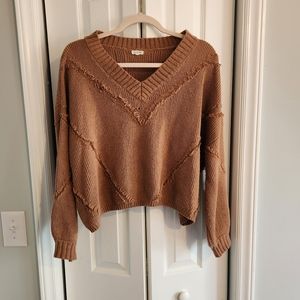 Cropped Fringe Sweater, En Creme, Size L